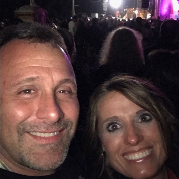 Meet your Posher, Rebecca - Picture 2 of 2